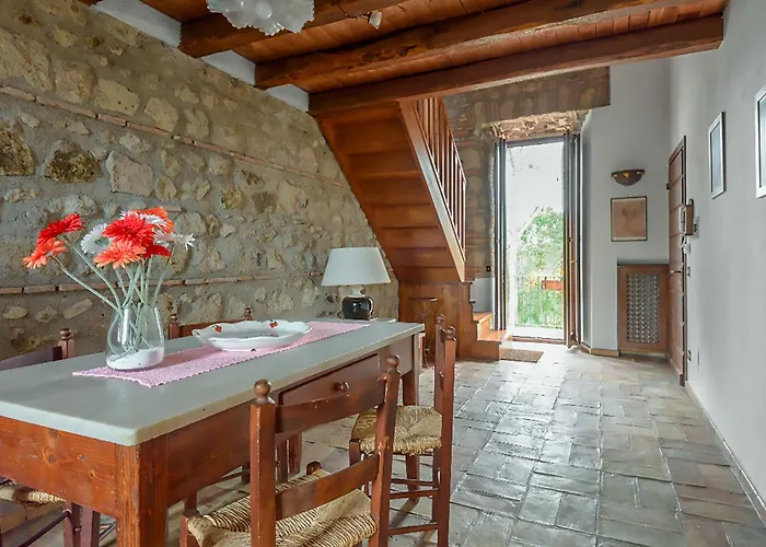 Nel Borgo Apartment *
